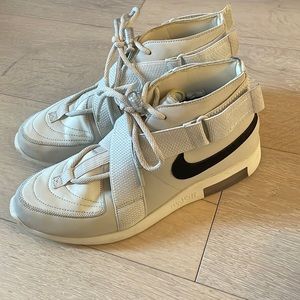 Nike UA Air Fear of God Trainer - 11